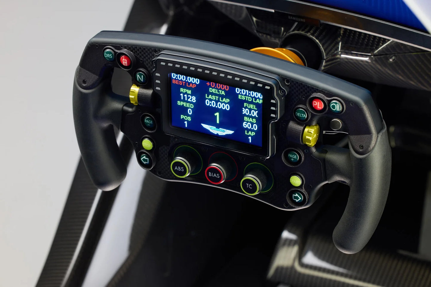Aston Martin and Curv Racing Simulators [</strong><em>present the AMR-C01-R]</em>